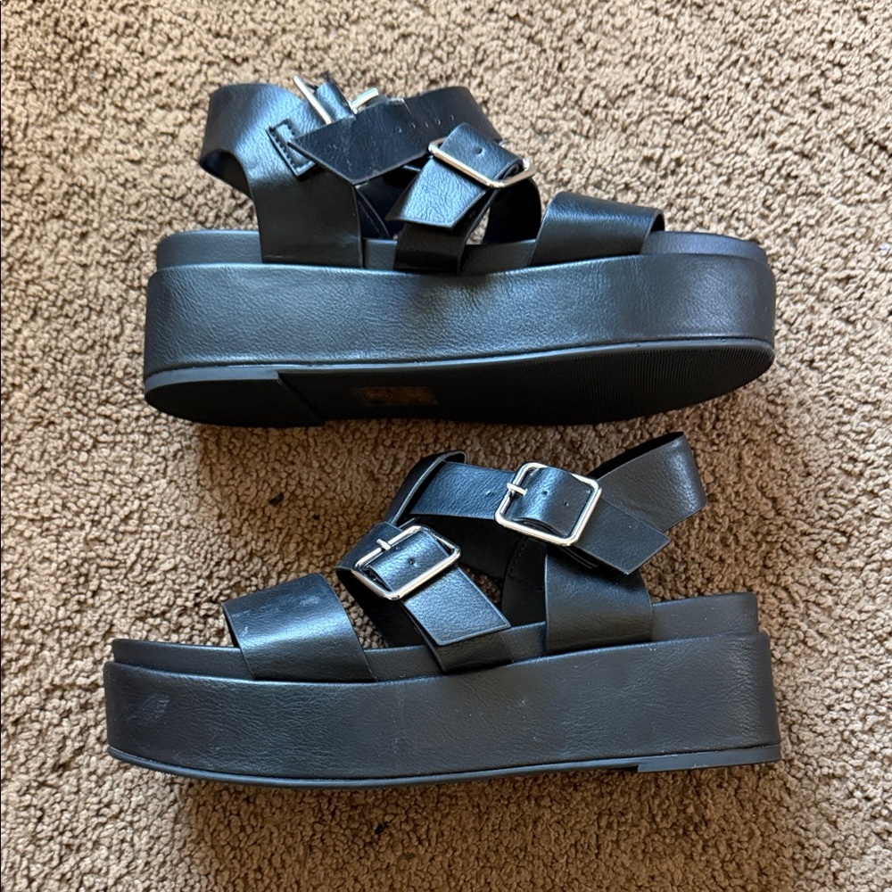 Soda Black Platform Buckle Sandals